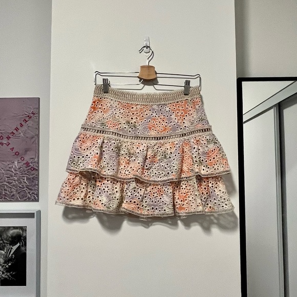 Alice and Olivia Kirsten Embroidered Eyelet Skirt - Picture 7 of 11